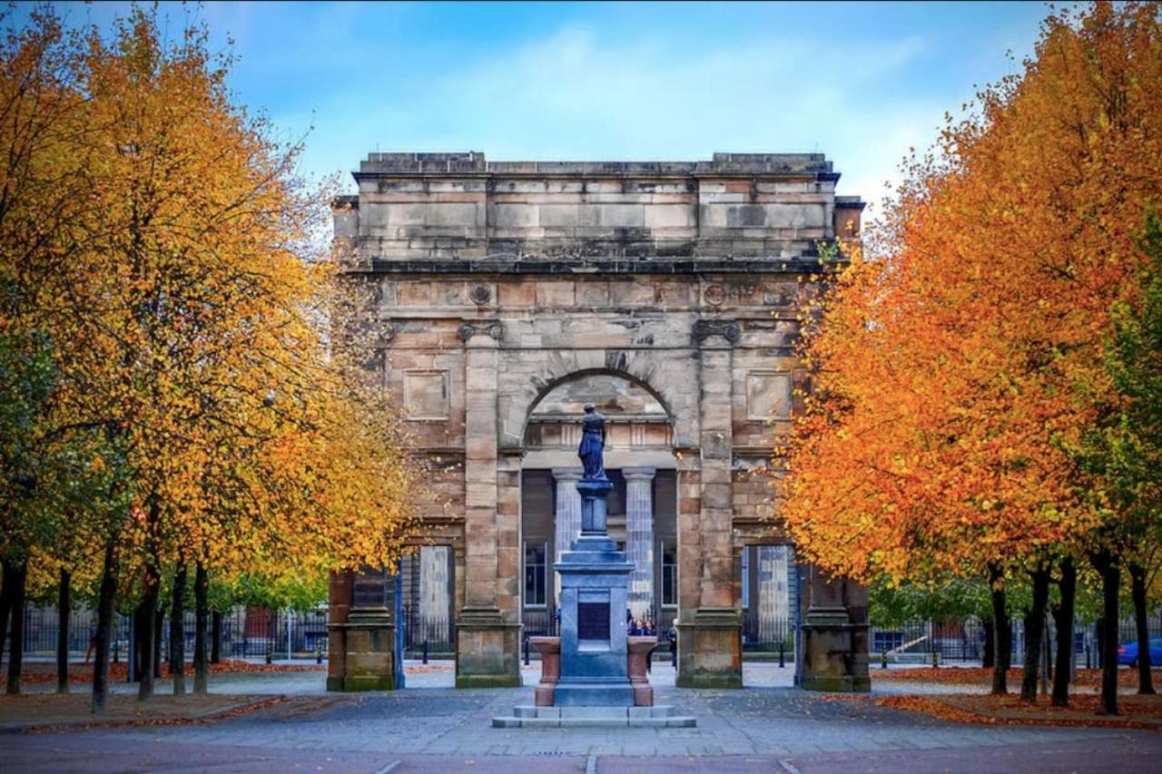 Glasgow Green Park Home Exterior photo